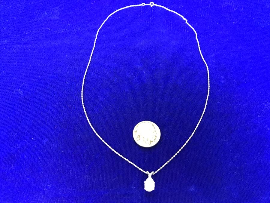 14k White Gold Pendant And Chain With Cubic Zirconia Stone 2.8g [Photo 2]