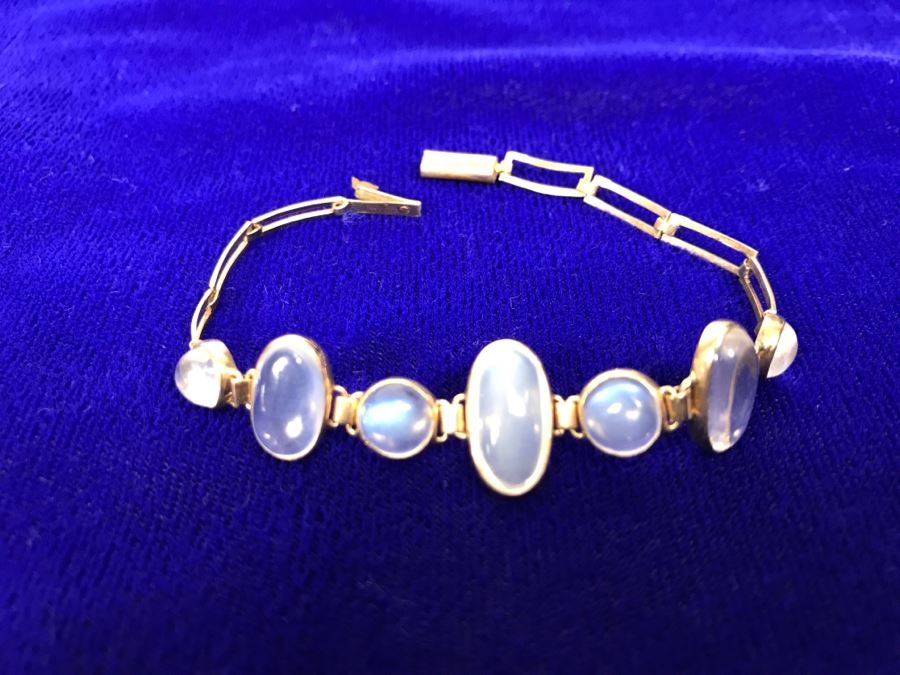 10k Yellow Gold Moonstone Bracelet 7.2g Fair Market Value $175