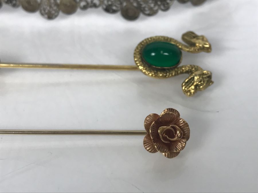 Costume Jewelry Lot With (2) Stick Pins And Bracelet [Photo 3]