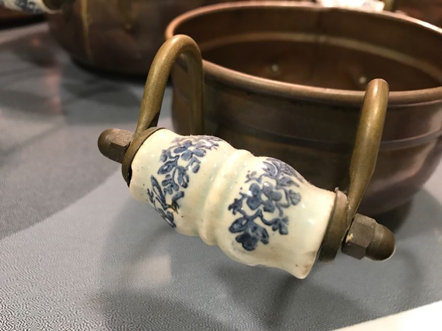 Collection Of (8) Vintage Copper Pots With Blue And White Handles [Photo 19]