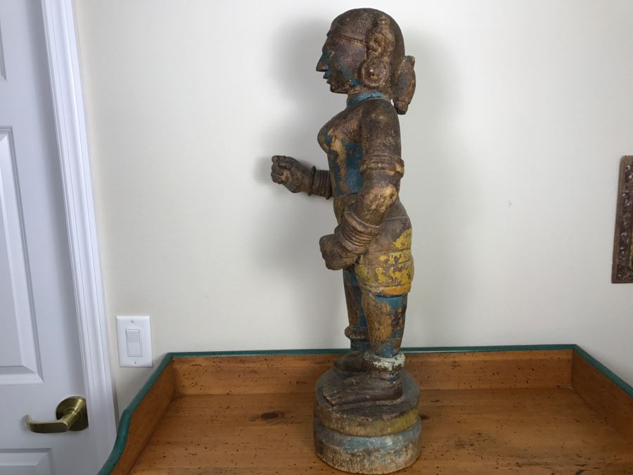 Old Balsa Wood Carved Indian Sculpture [Photo 1]
