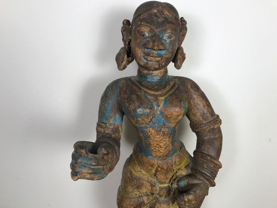 Old Balsa Wood Carved Indian Sculpture [Photo 3]