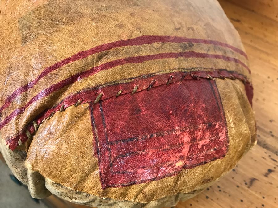 Old Tuareg Hand Painted Leather Saddle Pillow - North African Nomadic Tuareg Camel Caravans Played Primary Role Trans-Saharan Trade Until Mid-20th Century [Photo 16]