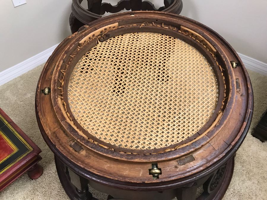 Dutch Colonial Burgermeister Chair Cane Seat - Seat Rotates 360Deg - Estimate $800-$1,200 [Photo 31]