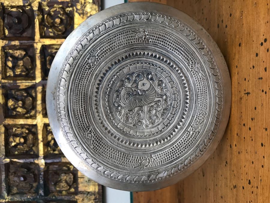 Ornate Asian Repousse Silver Tone Round Box [Photo 16]