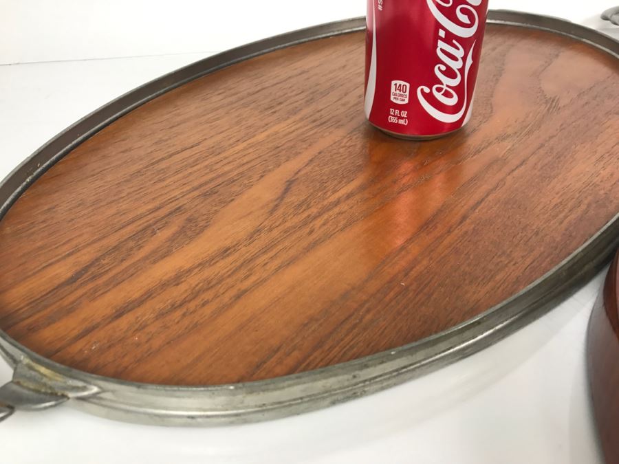 Pair Of Mid-Century Wood And Metal Trays Made In Holland With Round Asian Lacquer Tray [Photo 8]