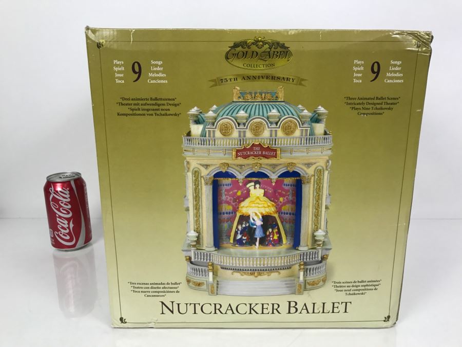 Gold Label Collection 75th Anniversary Nutcracker Ballet With Three Animated Ballet Scenes With Box [Photo 2]