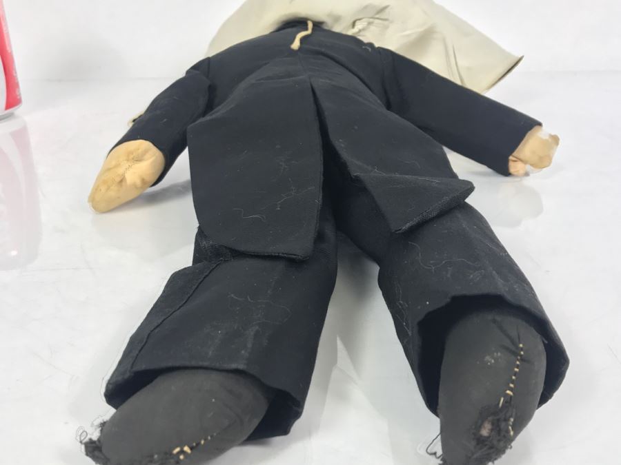 Vintage Puppet Doll With String In Back To Operate Mouth Composition Head And Cloth Body [Photo 7]