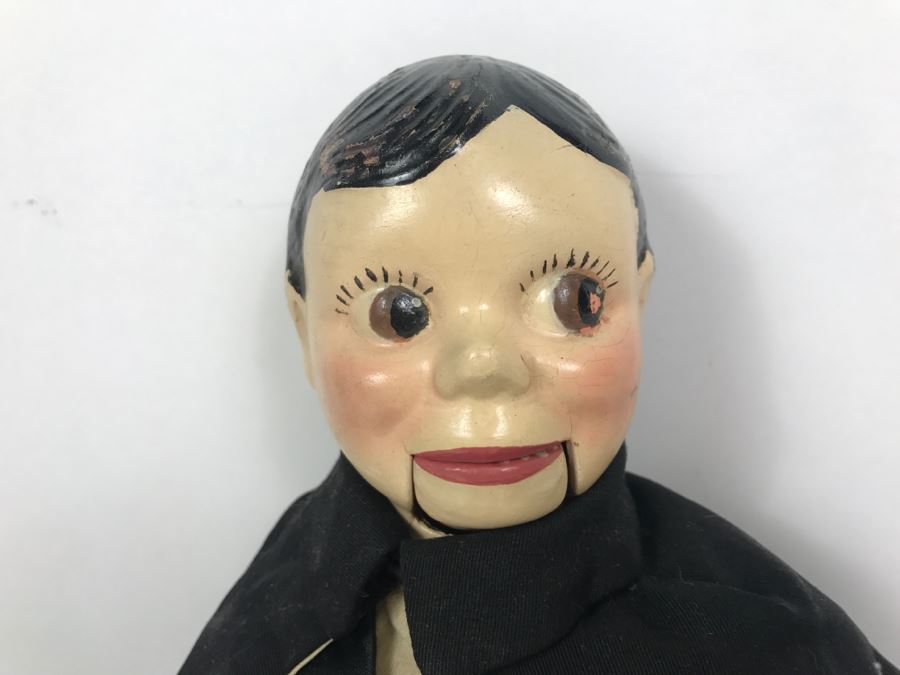 Vintage Puppet Doll With String In Back To Operate Mouth Composition Head And Cloth Body [Photo 3]