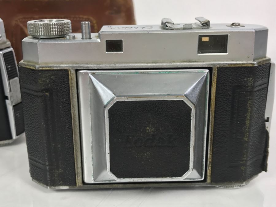 Pair Of Vintage Kodak Retina II Bellows Cameras One With Leather Camera Case [Photo 34]
