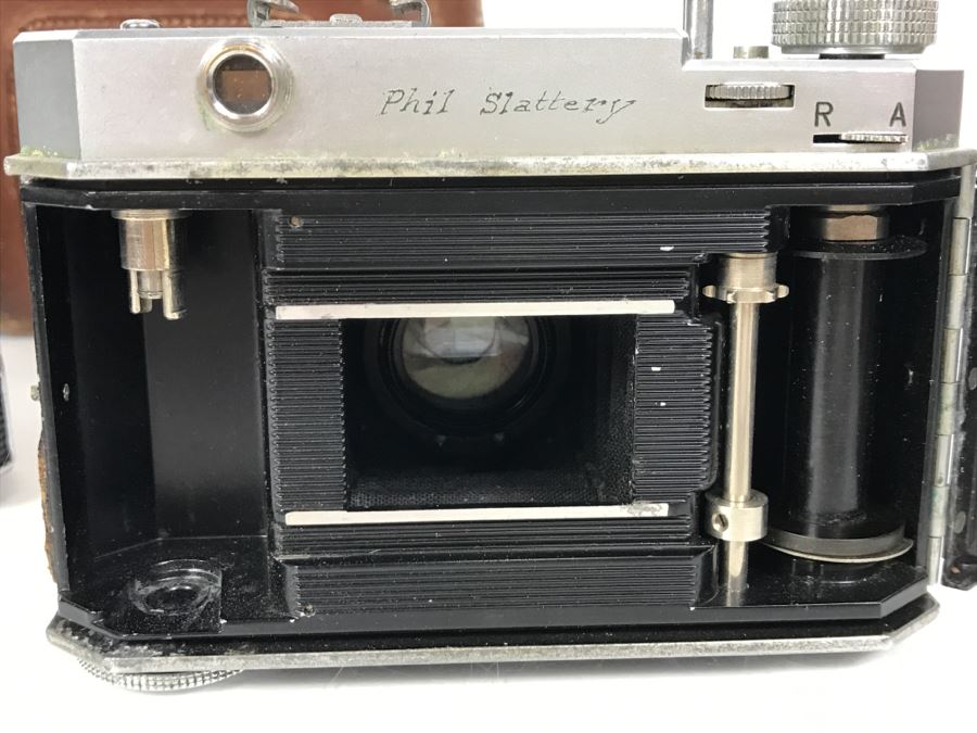 Pair Of Vintage Kodak Retina II Bellows Cameras One With Leather Camera Case [Photo 31]