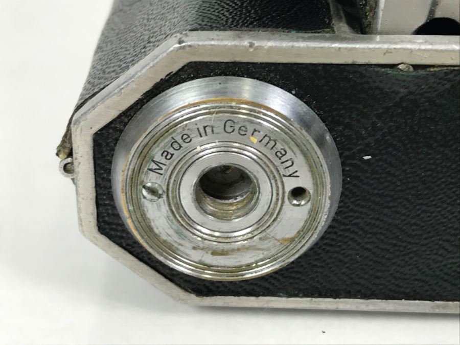 Pair Of Vintage Kodak Retina II Bellows Cameras One With Leather Camera Case [Photo 11]