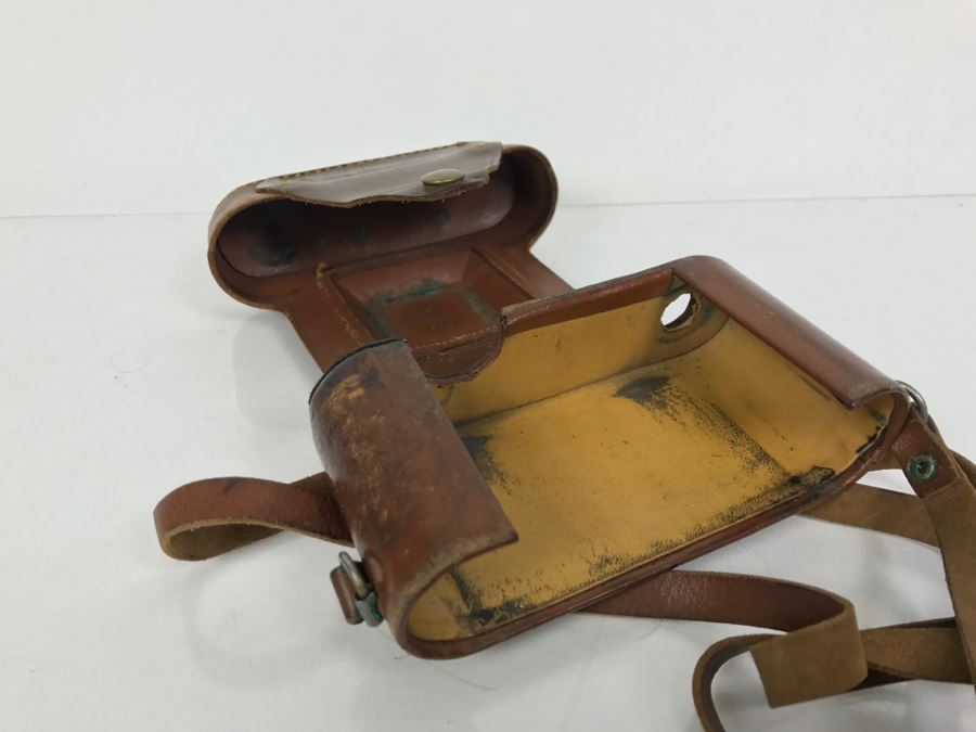 Pair Of Vintage Kodak Retina II Bellows Cameras One With Leather Camera Case [Photo 18]