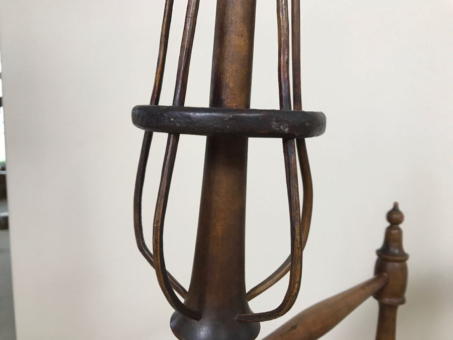 Antique Spinning Wheel Working [Photo 17]