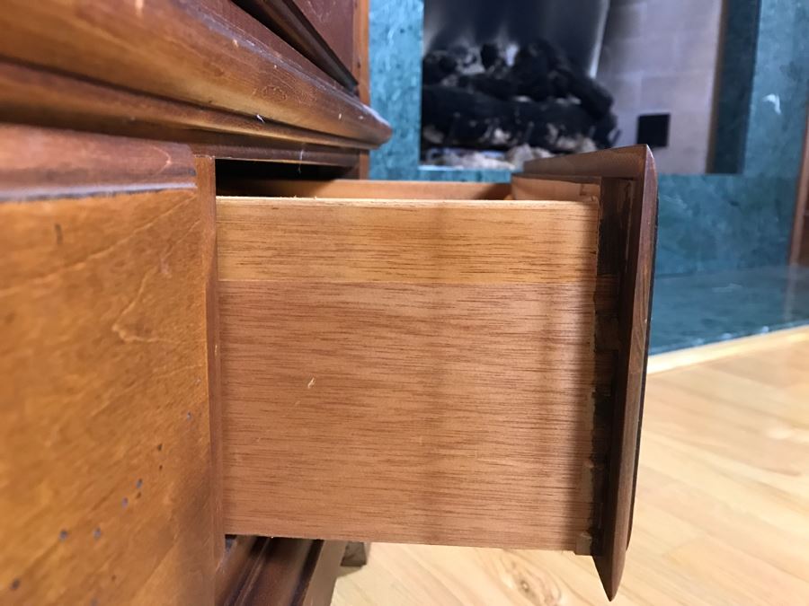 Hooker Furniture Wooden Entertainment Center Cabinet With Pocket Doors [Photo 6]