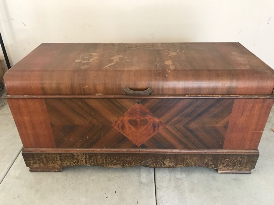 Vintage ROOS Sweetheart Cedar Chest Hope Chest Forest Park, Ill [Photo 9]
