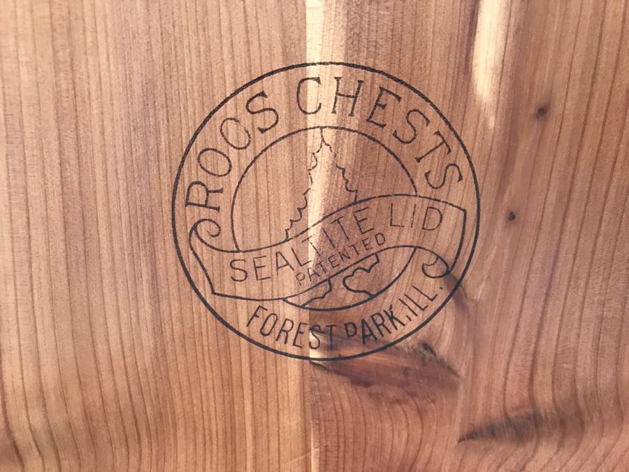 Vintage ROOS Sweetheart Cedar Chest Hope Chest Forest Park, Ill [Photo 7]