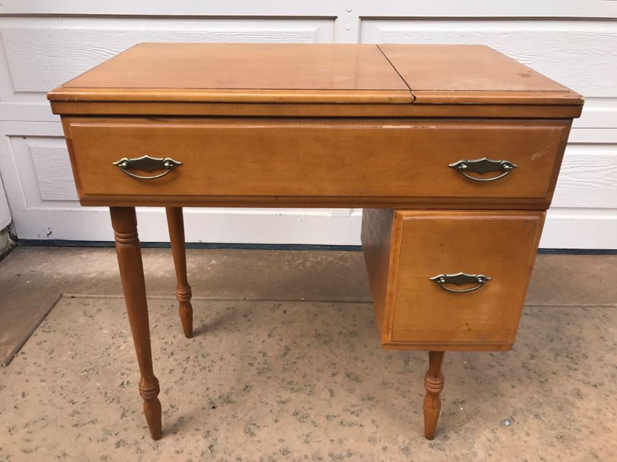 Sewing Cabinet Desk [Photo 2]