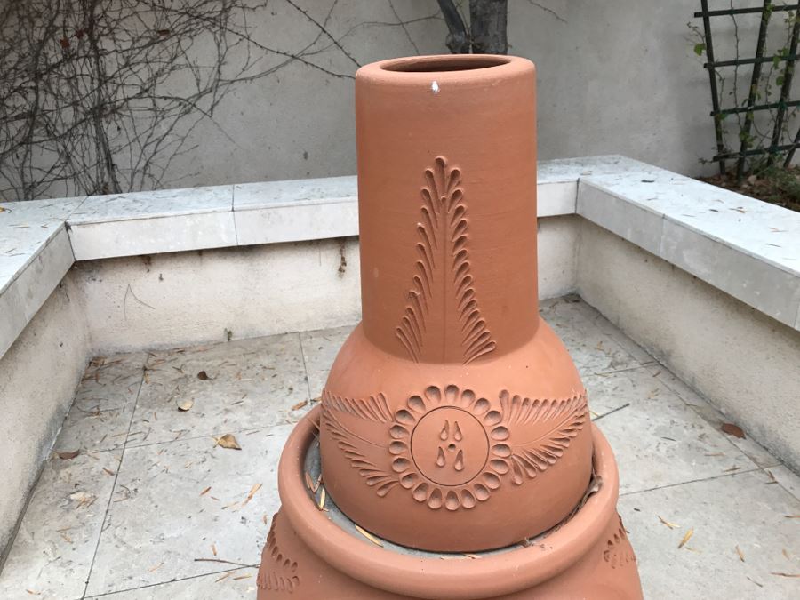 Chimenea Outdoor Fireplace [Photo 3]