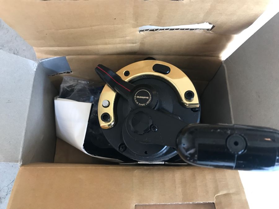 New In Box SHIMANO TLD-20 Graphite Fishing Reel [Photo 4]
