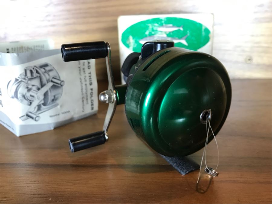 Johnson CENTURY Model 100-A Fishing Reel New Old Stock [Photo 8]