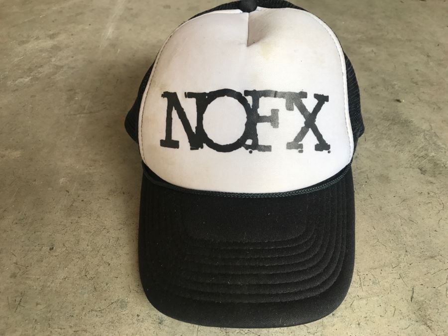 Vintag NOFX Punk Rock B&W Trucker Hat [Photo 1]