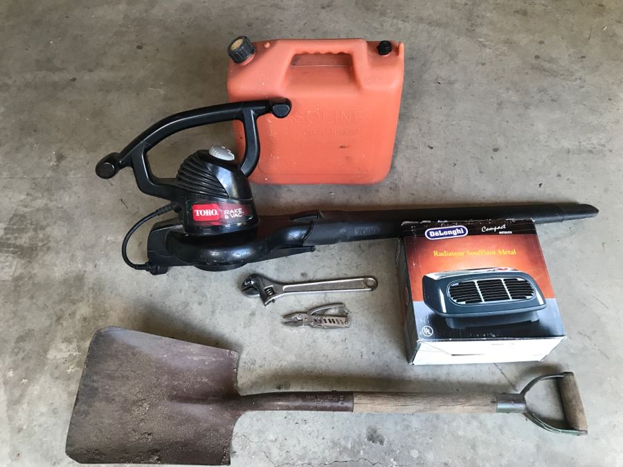 Tool Lot With TORO Electric Rake & Vac Model 51574, Gas Can, DeLonghi