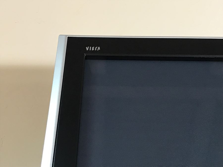 Panasonic High Definition Plasma Television Model TH-58PX60U 58' With Remote [Photo 7]