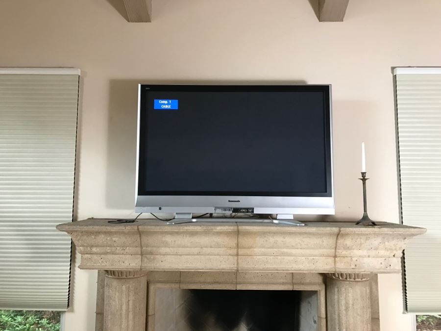 Panasonic High Definition Plasma Television Model TH-58PX60U 58' With Remote [Photo 4]
