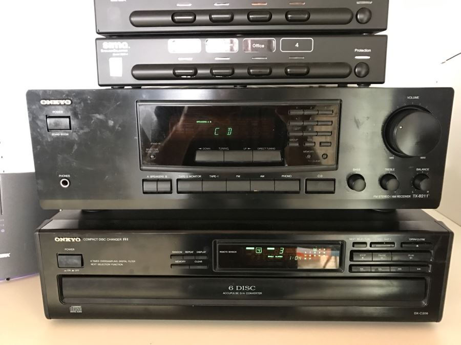 ONKYO Stereo Receiver TX-8211, (2) Sima Speaker Selectors Model SSW-4 And ONKYO CD Disc Changer 1 (Note CD Player Plays But Doesn't Open) [Photo 6]