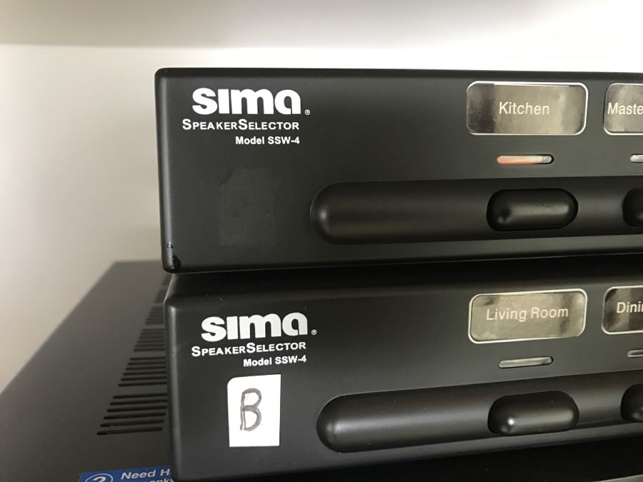 ONKYO Stereo Receiver TX-8211, (2) Sima Speaker Selectors Model SSW-4 And ONKYO CD Disc Changer 1 (Note CD Player Plays But Doesn't Open) [Photo 4]