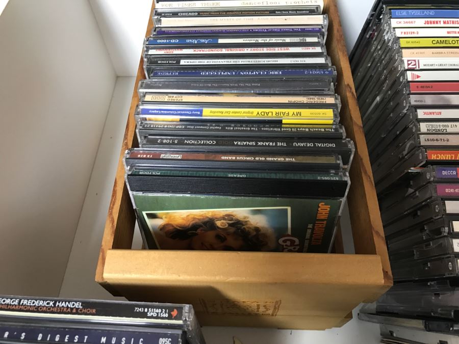 Music CD Collection [Photo 2]