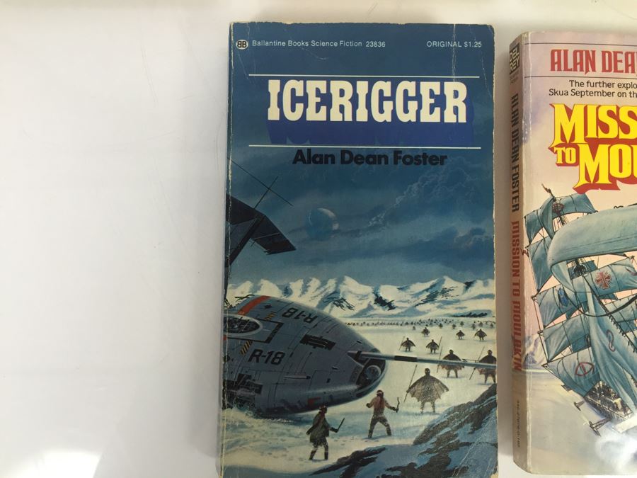 Signed Set Of (8) Paperback Books By Alan Dean Foster (Each Signed) [Photo 7]