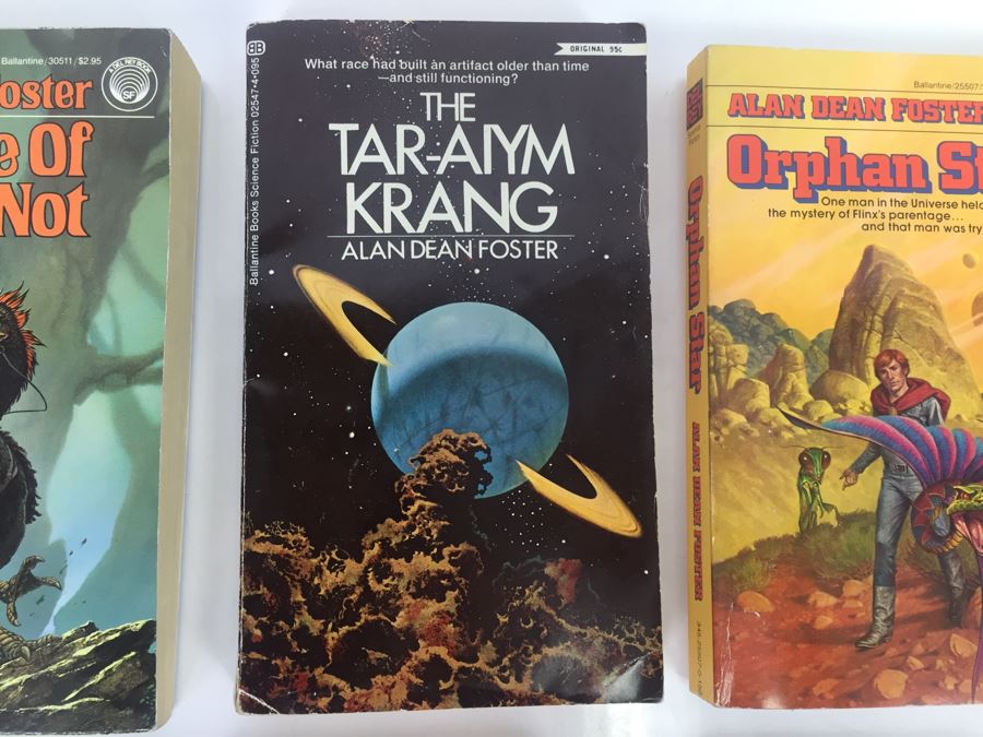 Signed Set Of (8) Paperback Books By Alan Dean Foster (Each Signed) [Photo 3]