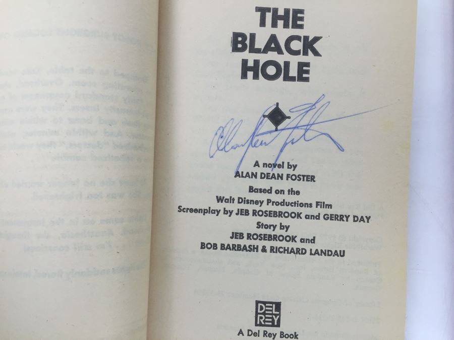 Signed Set Of (6) Paperback Books By Alan Dean Foster: The Black Hole, Pale Rider, Star Wars, Star Trek (Each Book Signed) [Photo 10]