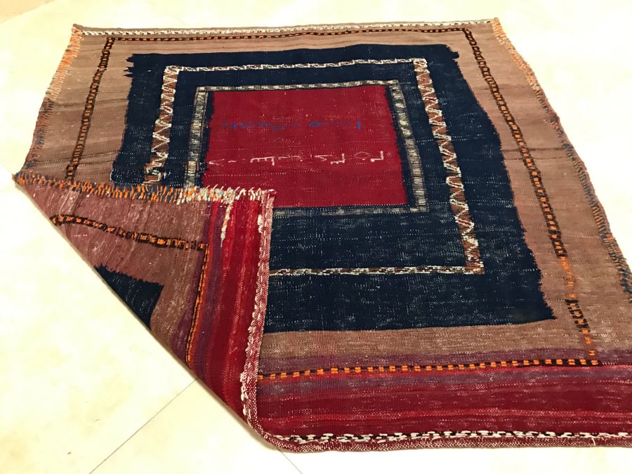 Vintage Persian Rug Hand Knotted Wool Measures 3'9' X 3'10' [Photo 14]