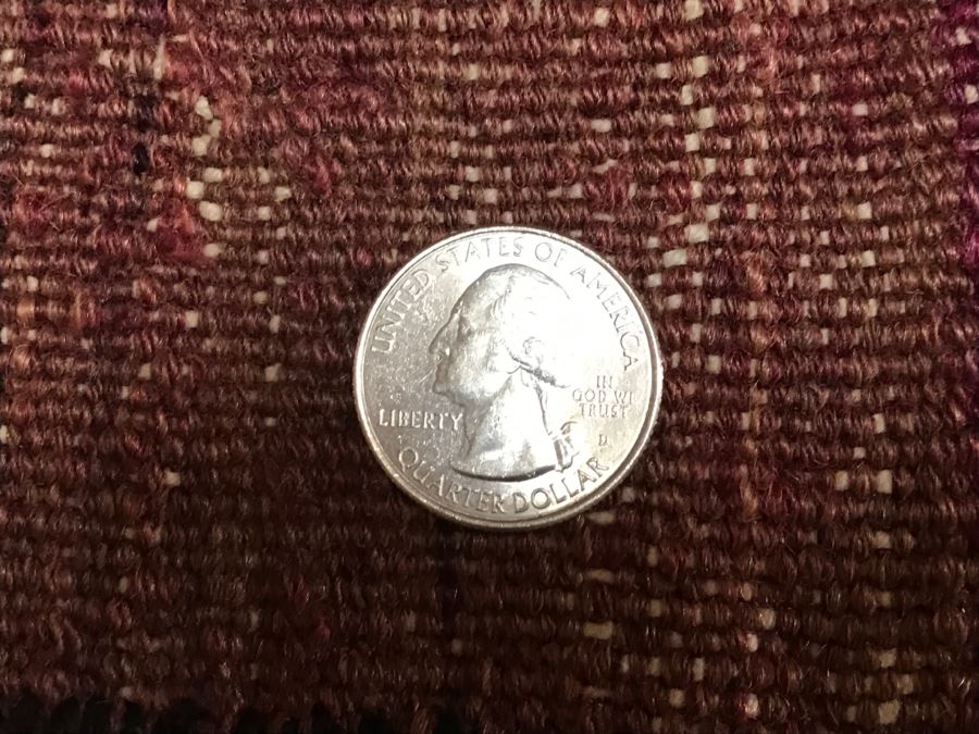 Vintage Persian Rug Hand Knotted Wool Measures 3'9' X 3'10' [Photo 16]