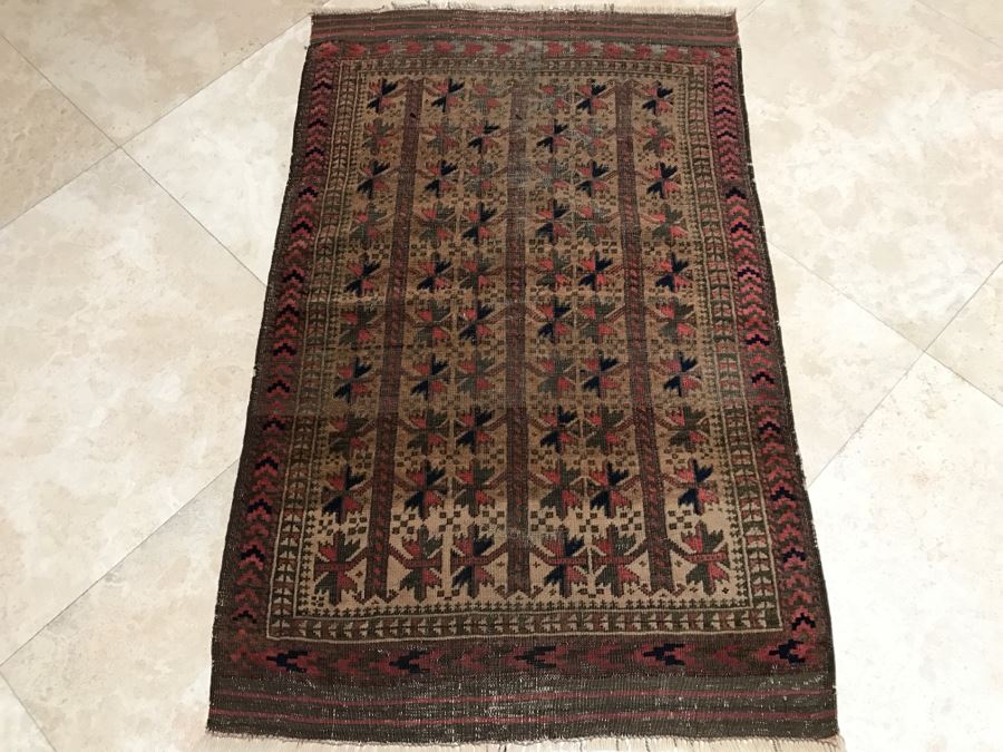 Antique Persian Tribal Rug Hand Knotted Wool Area Rug Measures 2'8' X 4'3' [Photo 2]