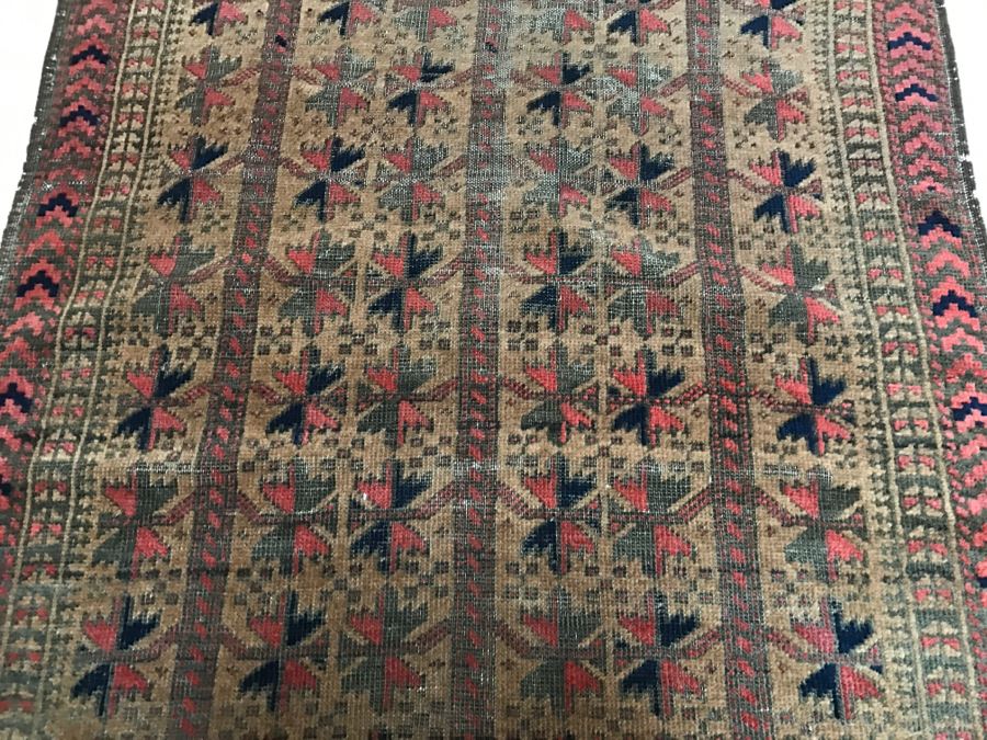 Antique Persian Tribal Rug Hand Knotted Wool Area Rug Measures 2'8' X 4'3' [Photo 8]