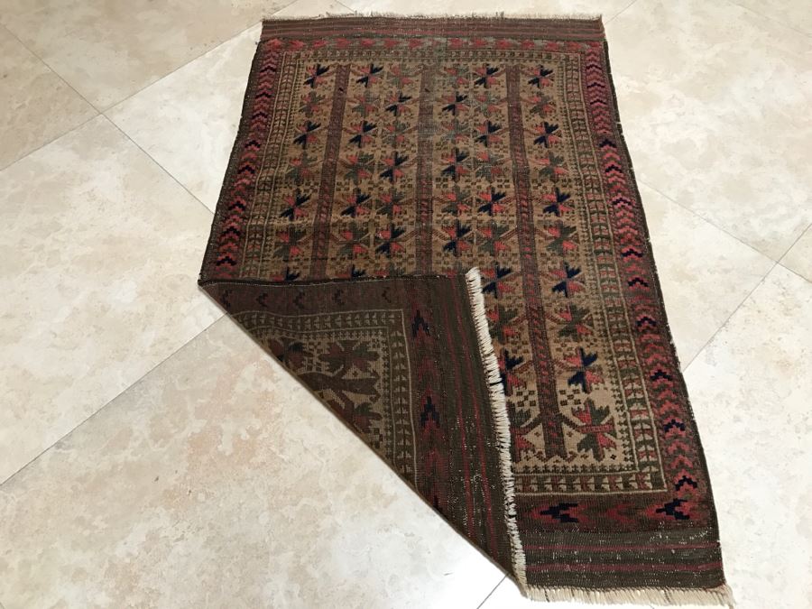 Antique Persian Tribal Rug Hand Knotted Wool Area Rug Measures 2'8' X 4'3' [Photo 14]