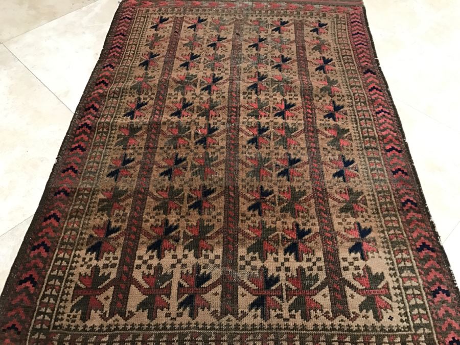 Antique Persian Tribal Rug Hand Knotted Wool Area Rug Measures 2'8' X 4'3' [Photo 5]