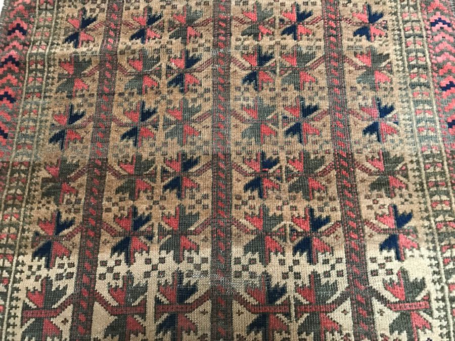 Antique Persian Tribal Rug Hand Knotted Wool Area Rug Measures 2'8' X 4'3' [Photo 7]