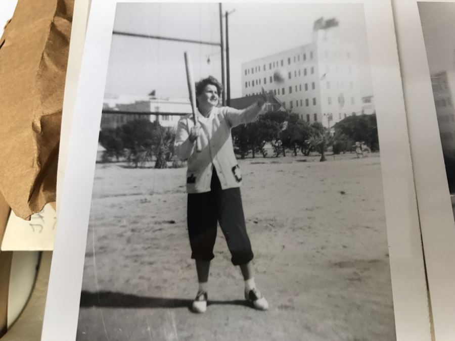 Vintage Asian Relief Carved Wooden Box Filled With Various Photographs And Ephemera - See All Photos [Photo 32]