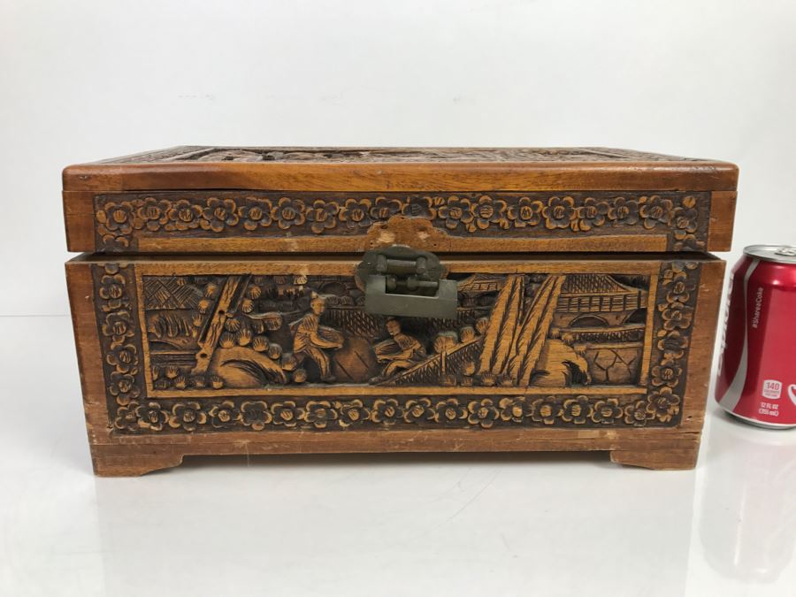 Vintage Asian Relief Carved Wooden Box Filled With Various Photographs And Ephemera - See All Photos [Photo 4]