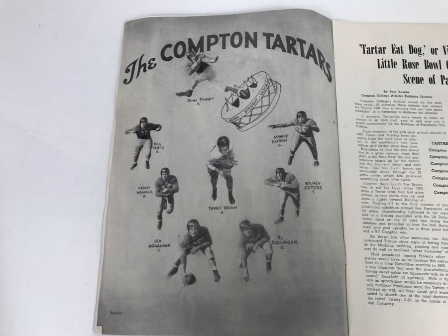 Vintage 1947 The Huddle Rose Bowl Pasadena Bulldogs Vs. Compton Tartars Official Football Program Vintage Coke Advertising [Photo 6]