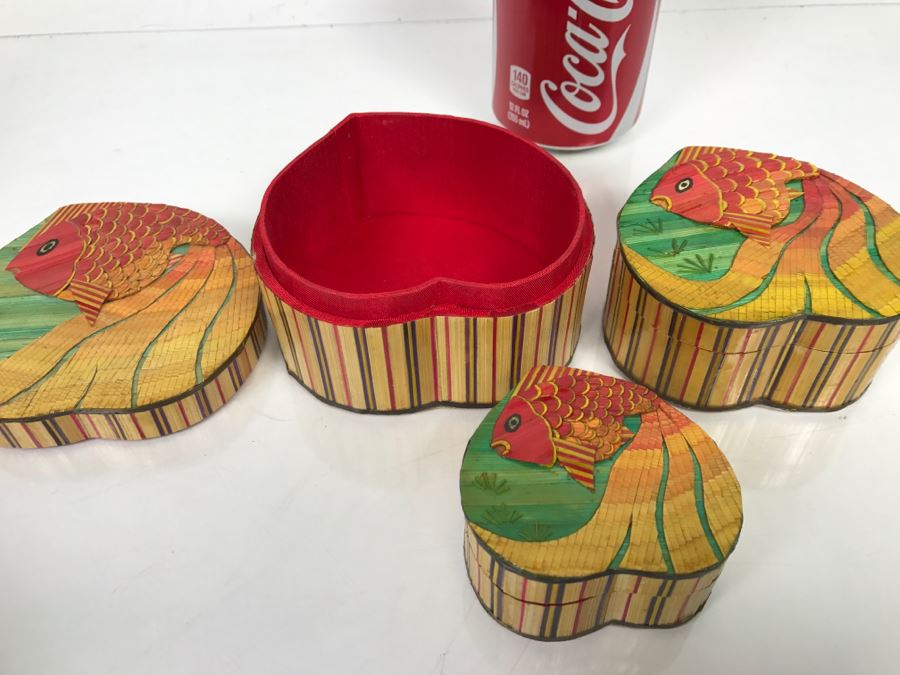 Hand Crafted Heart Shaped Nesting Boxes With Fish Design [Photo 4]