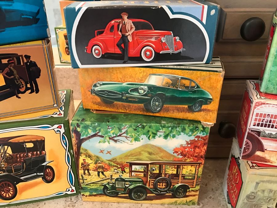Collection Of Vintage AVON Automotive After Shave Decanters In Boxes [Photo 5]