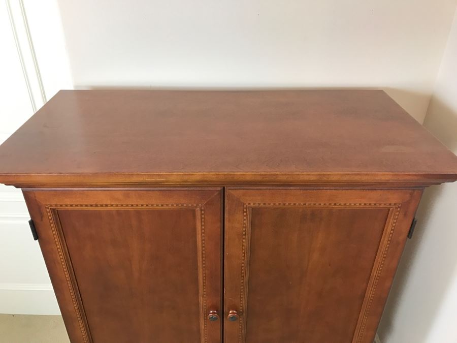 Hammary Wooden Enterntainment Center Cabinet [Photo 5]