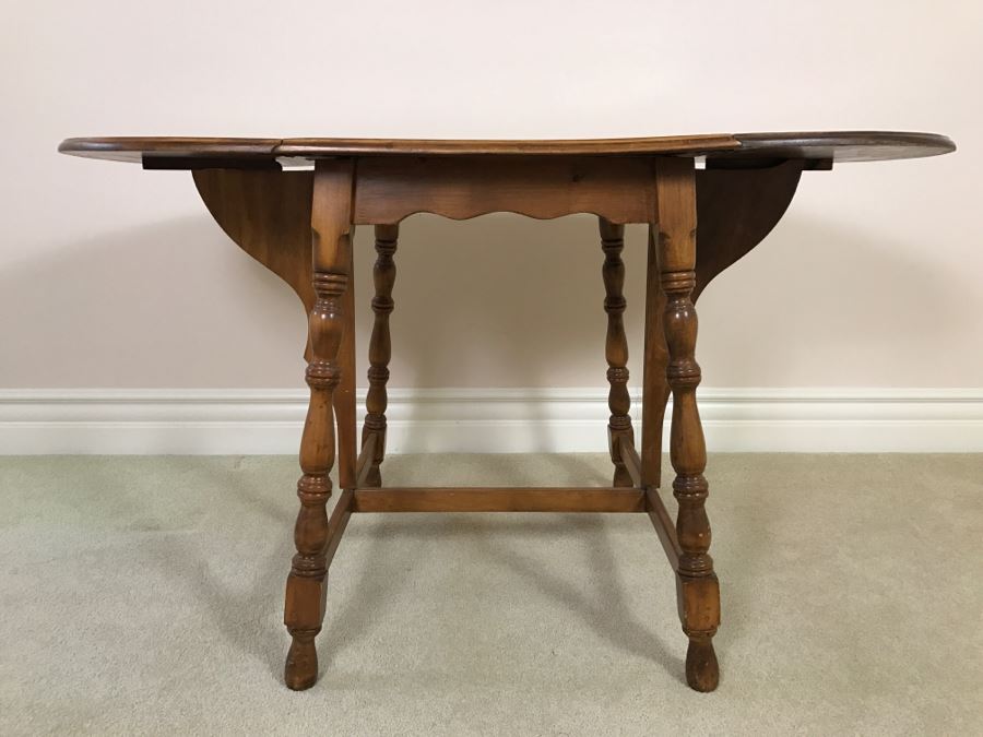 Vintage Drop Leaf Table [Photo 8]