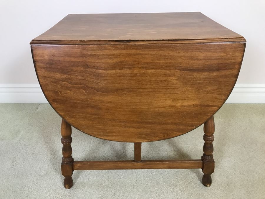 Vintage Drop Leaf Table [Photo 3]